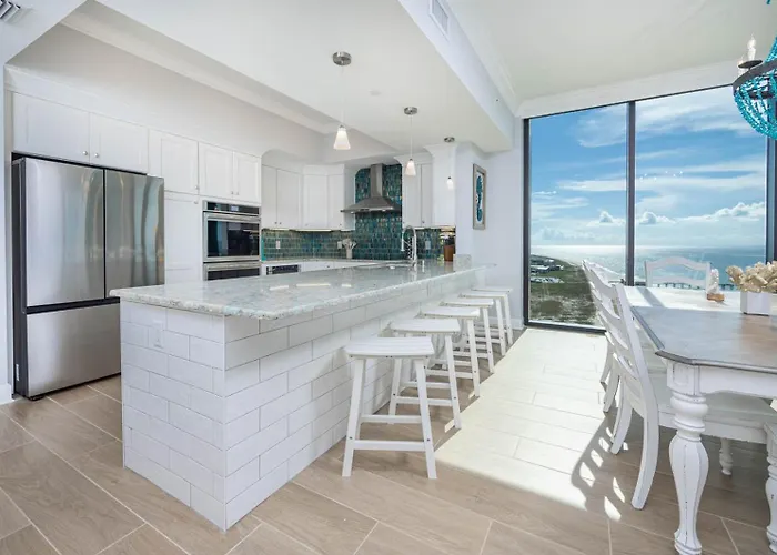 Phoenix Ii 2305 By Brett Robinson Apartment